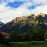 Ka' Tari *